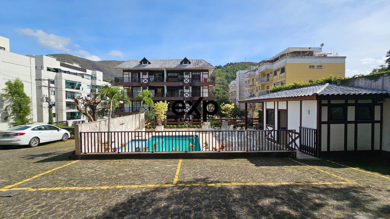 Apartamento à Venda em Itaipava, 140m² por R$ 1.097.000,00 - Petrópolis, RJ