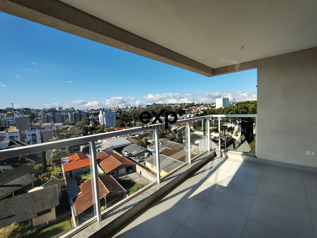 Apartamento 3 quartos com suíte no Bacacheri