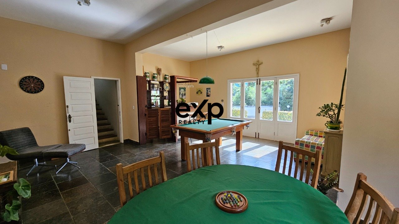 Casa em condomínio à Venda em Itaipava, 285,90 m² por R$ 2.490.000,00 - Petrópolis, RJ