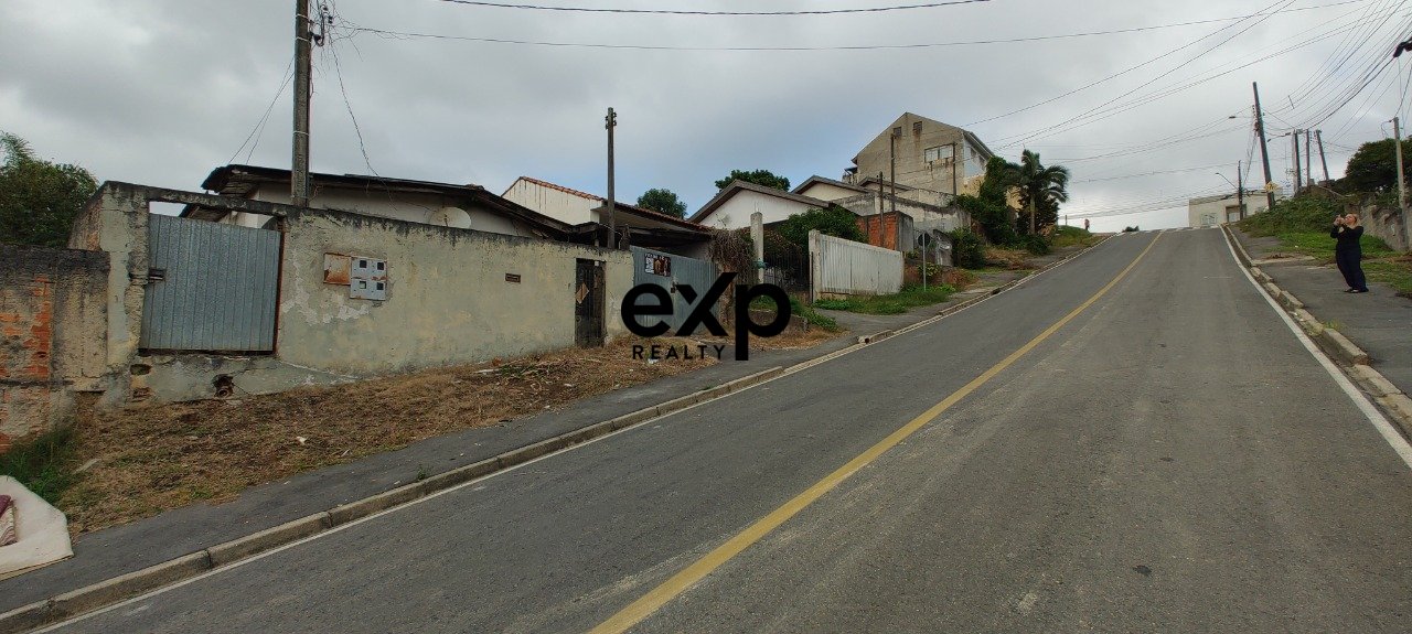 Imenso Terreno na Rua portugal quase esquina com José Milek Filho