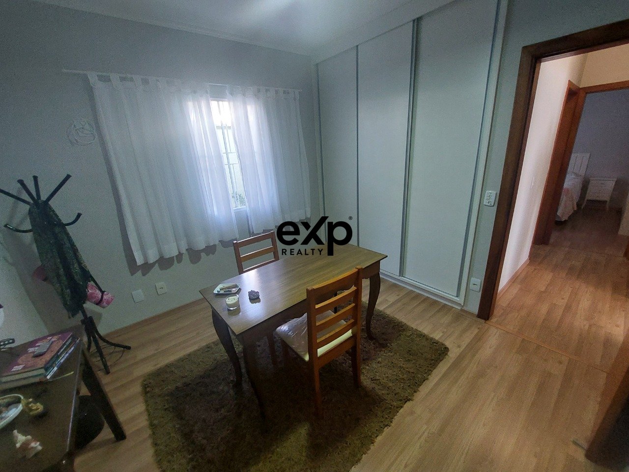 Casa Térrea 3 dorms (1 suíte) em Condomínio Fechado - Jardim Morumbi (Ipê/Ressaca) em Atibaia/SP