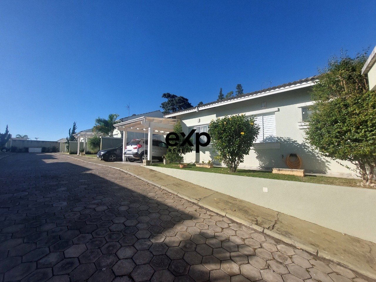 Casa Térrea 3 dorms (1 suíte) em Condomínio Fechado - Jardim Morumbi (Ipê/Ressaca) em Atibaia/SP