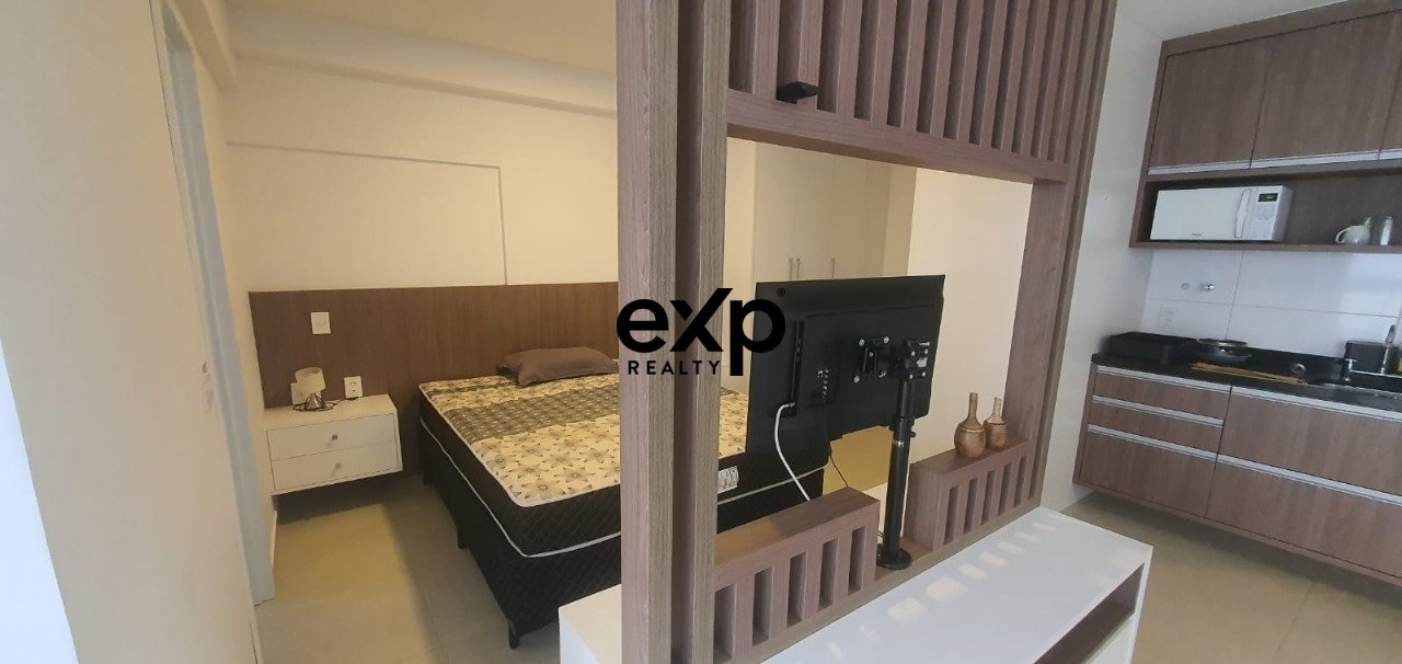 Studio in Sunny Patriani Building - 46.58 m² 1 suite with storage and 1 parking space R$ 449,000 3
