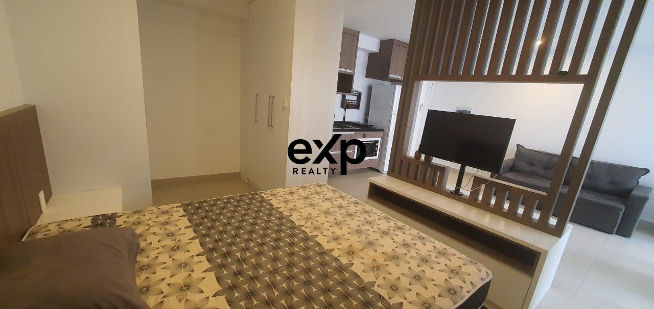 Studio in Sunny Patriani Building - 46.58 m² 1 suite with storage and 1 parking space R$ 449,000 4