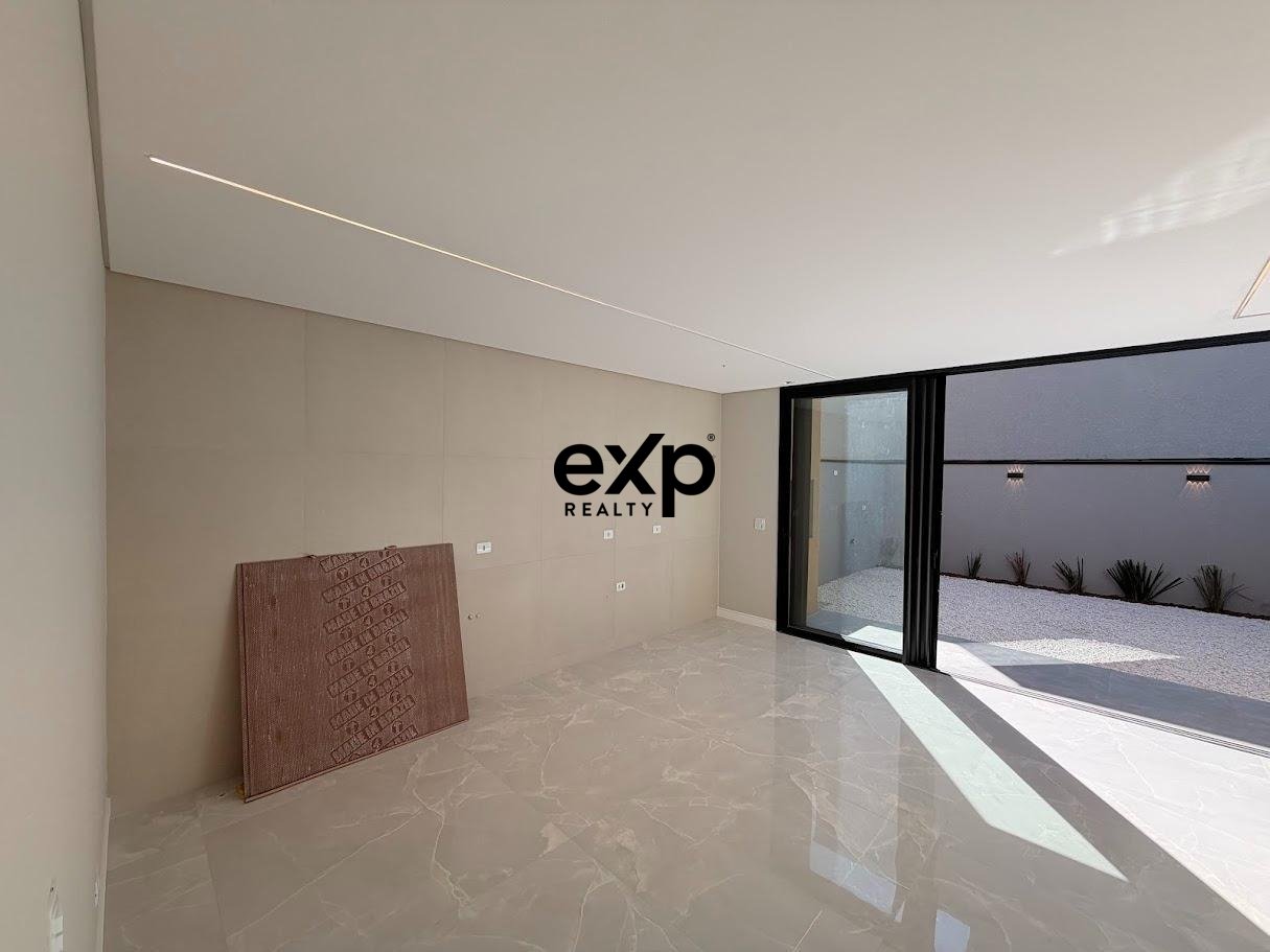 Sobrado/triplex à venda no Pineville - Pinhais