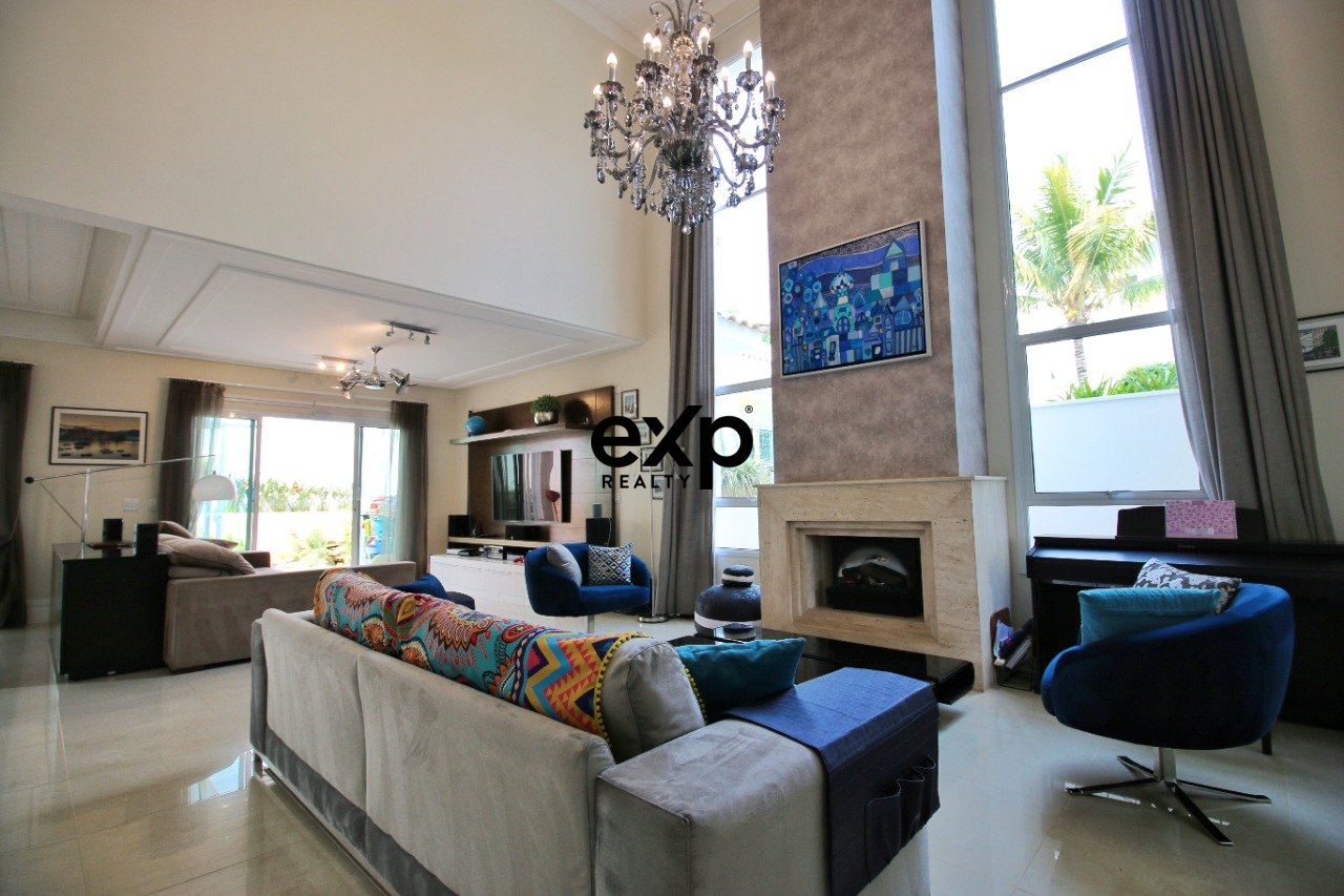 Casa à venda em Valinhos, Rua Carlos Penteado  Stevenson 700 Jardim Recanto Valinhos 13271-510, 750 m²