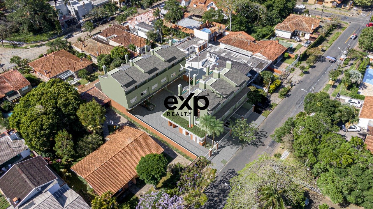 Casas em condomínio fechado com 3 e 4 suítes na melhor localização do bairro