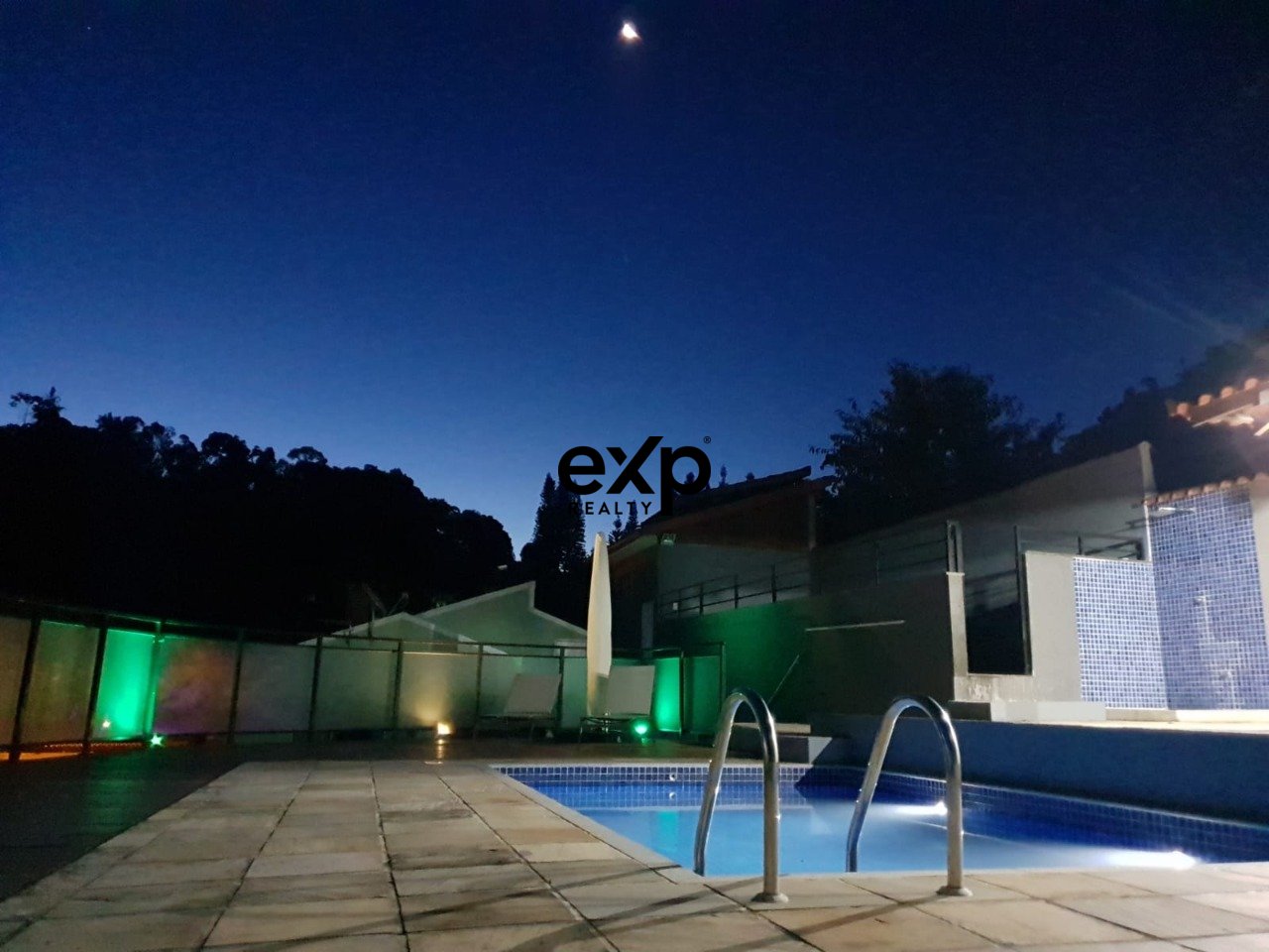 Casa à Venda no Quarteirão Ingelheim, 900 m² por R$ 1.890.000,00 - Petrópolis, RJ