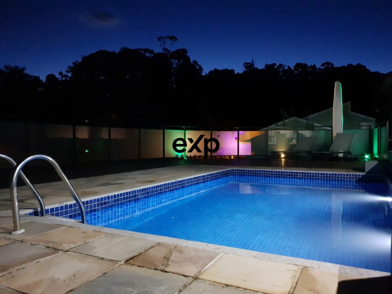 Casa à Venda no Quarteirão Ingelheim, 900 m² por R$ 1.890.000,00 - Petrópolis, RJ