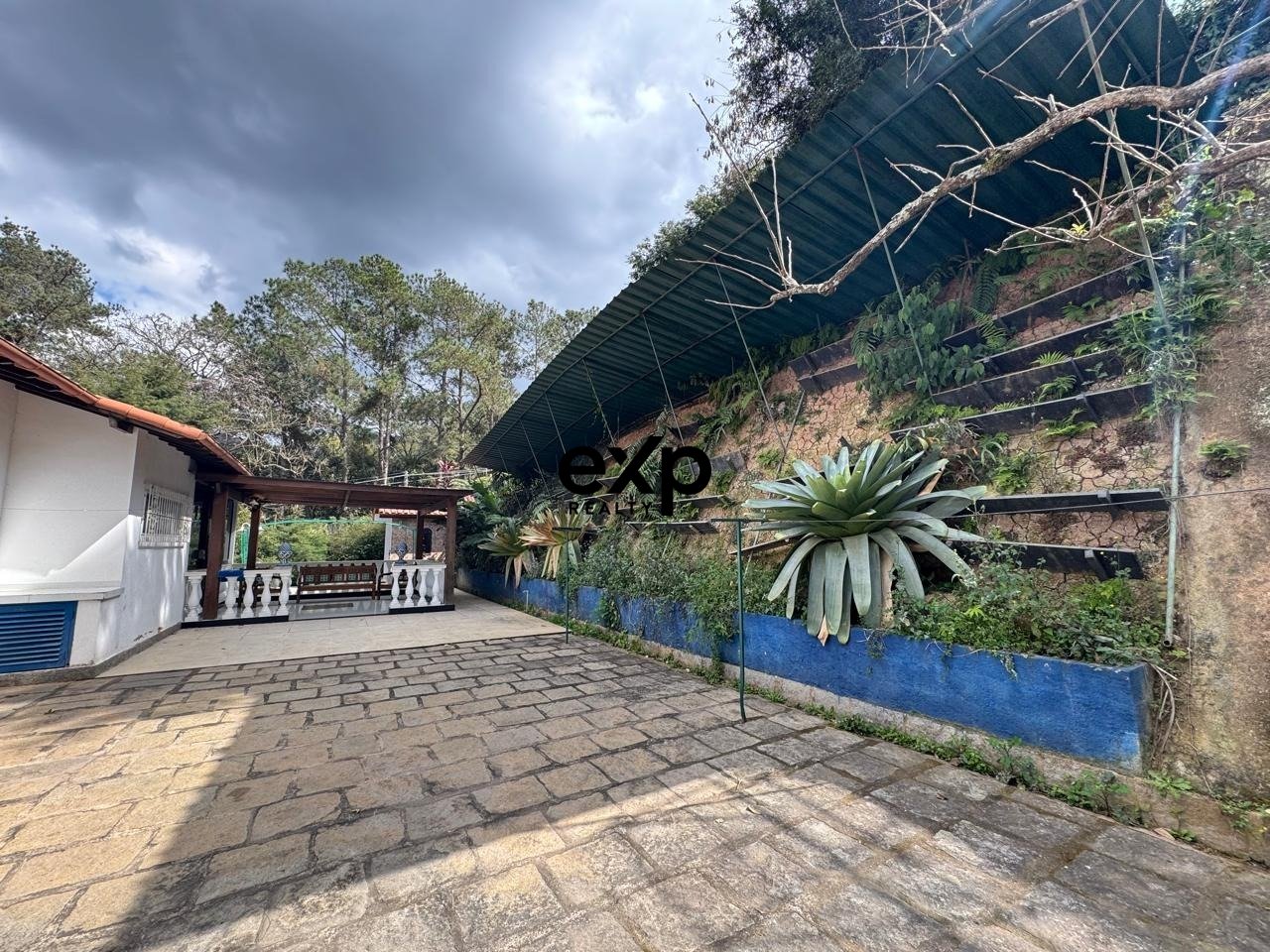 Casa à Venda na Estrada das Arcas, 453 m² por R$ 1.300.000,00 - Itaipava, Petrópolis/RJ