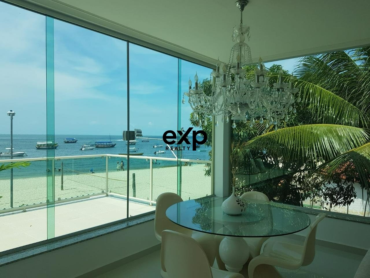 Casa de luxo à Venda na Gamboa do Morro de São Paulo, BA frente mar