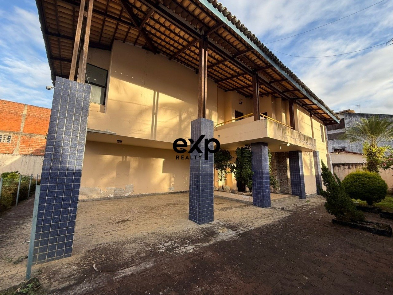Casa à venda em Valença, Rua Vereador Mozart de Queiroz Rosas 154 Graca Valença 45400-000, 750 m²