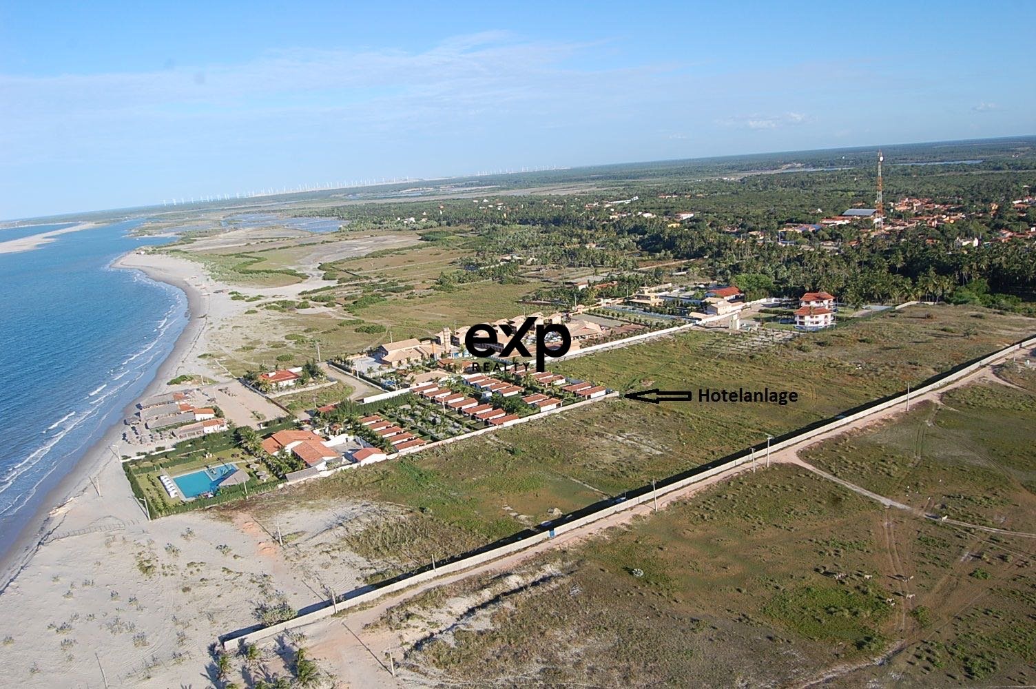 Terreno beira mar na praia de Parajuru.