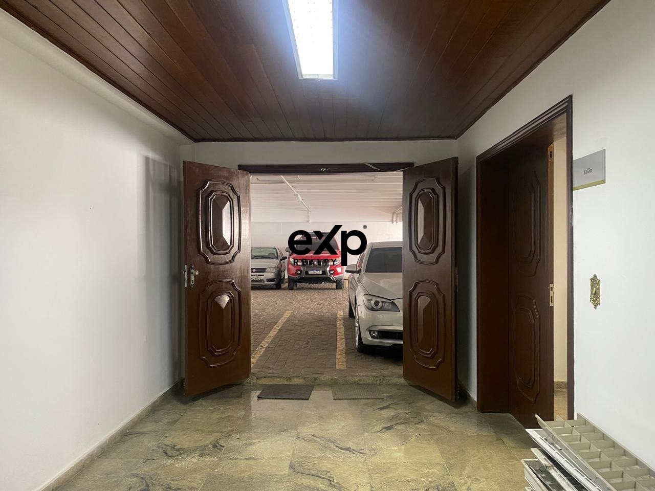 Casa comercial para alugar em São Paulo, Lineu de Paula Machado 162 Jardim Everest São Paulo 05601-001, 1250 m²