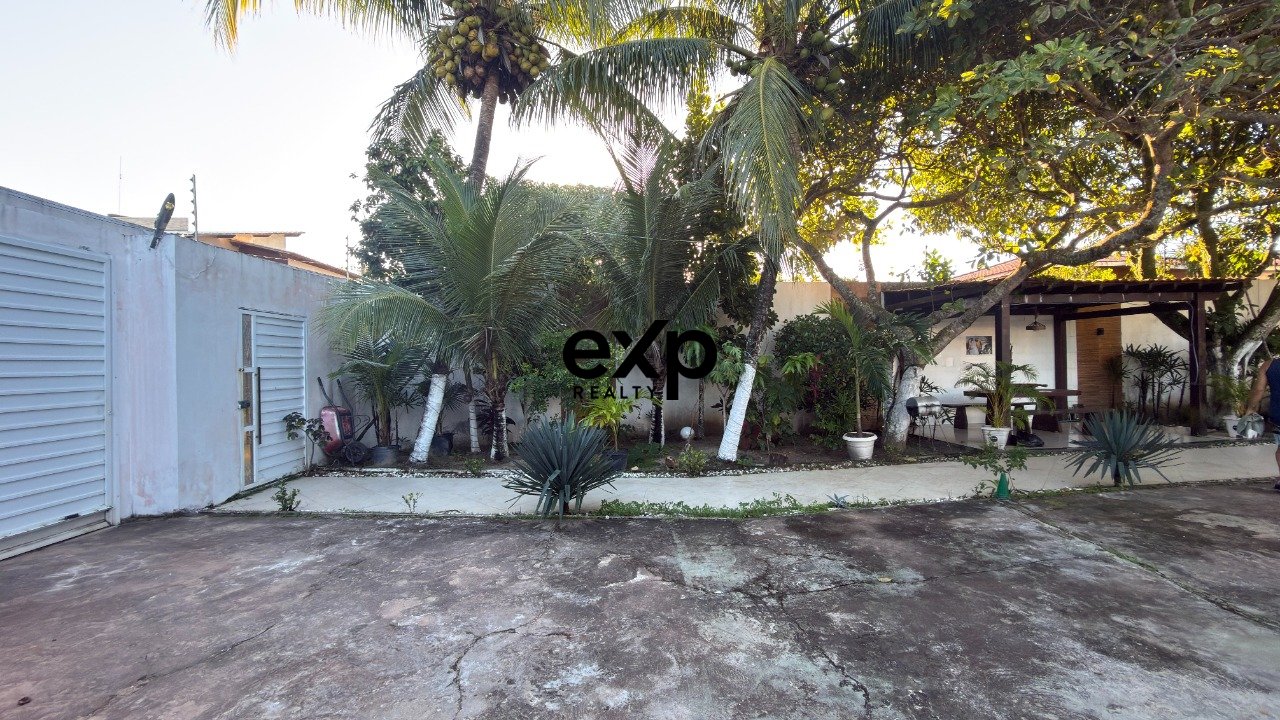 Casa à venda na Praia de Guaibim - Com piscina - 300m do mar