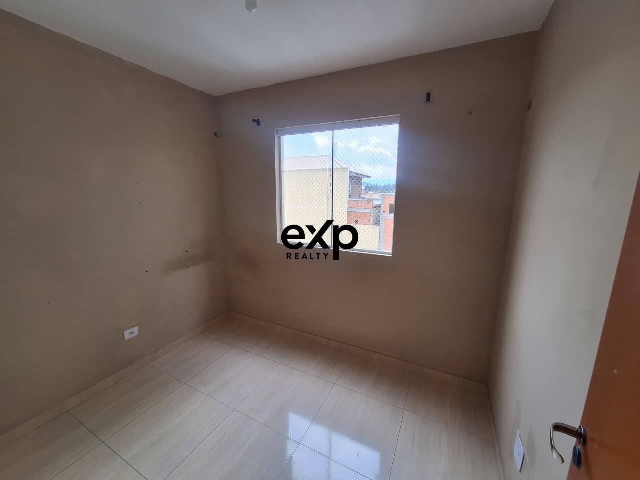 Apartamento à venda em São José dos Pinhais, Professora Ernestina de Macedo Souza Cortes 841 Parque da Fonte São José dos Pinhais 83050-150, 60 m²