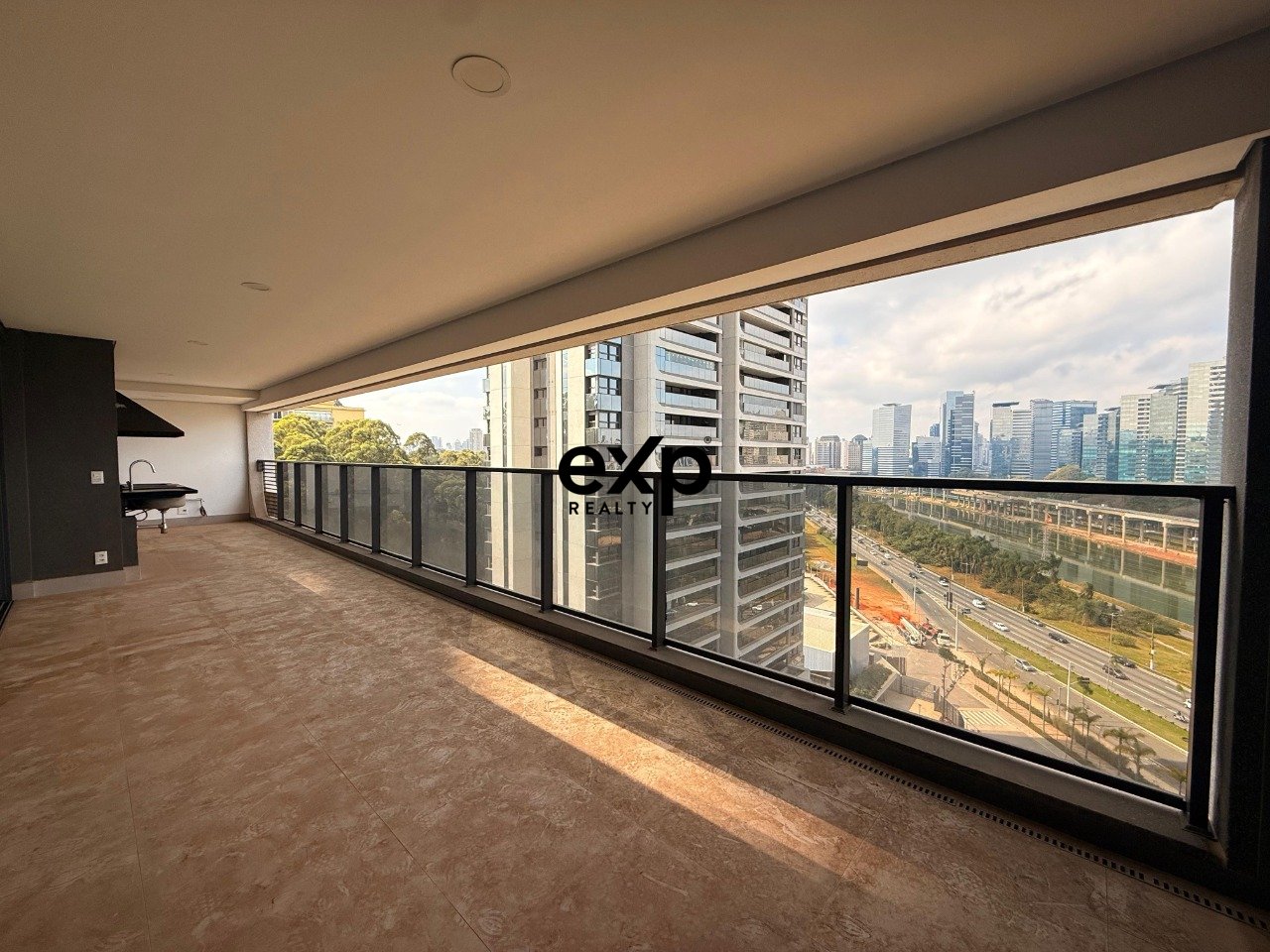 Apartamento à venda em São Paulo, Major Sylvio de Magalhães Padilha 14500 Brooklin São Paulo 05693-900, 186 m²