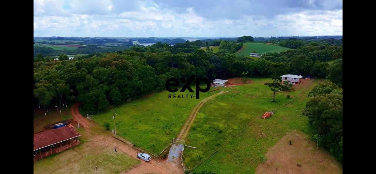 Chácara à Venda em Campo Largo - 21.000m²