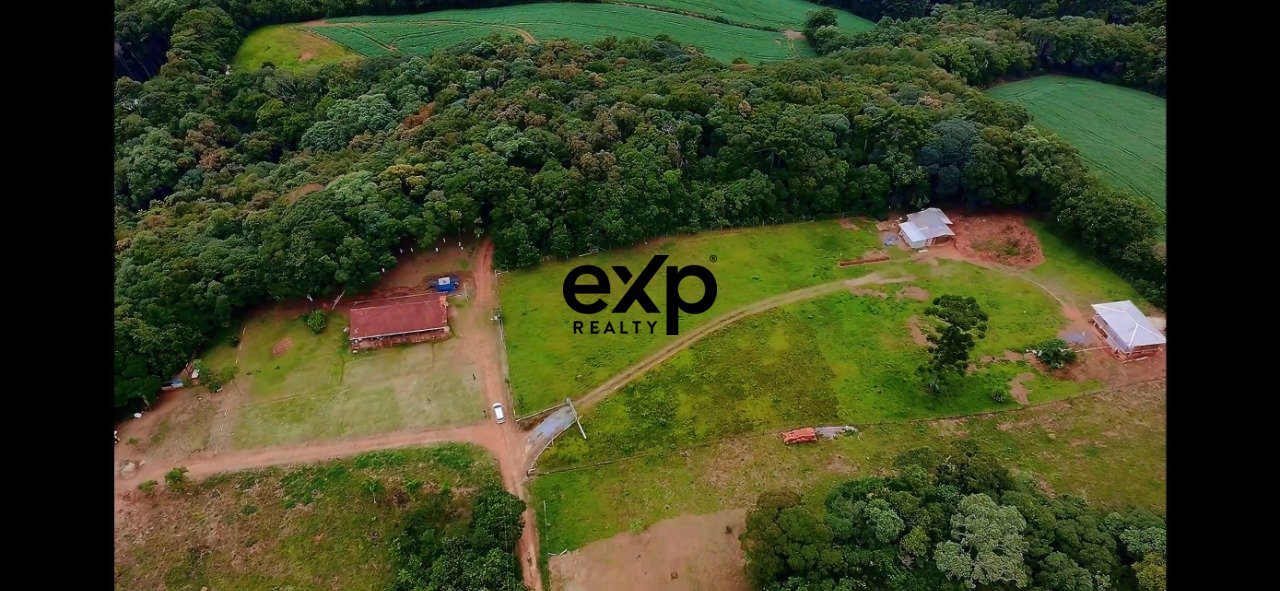 Chácara à Venda em Campo Largo - 21.000m²