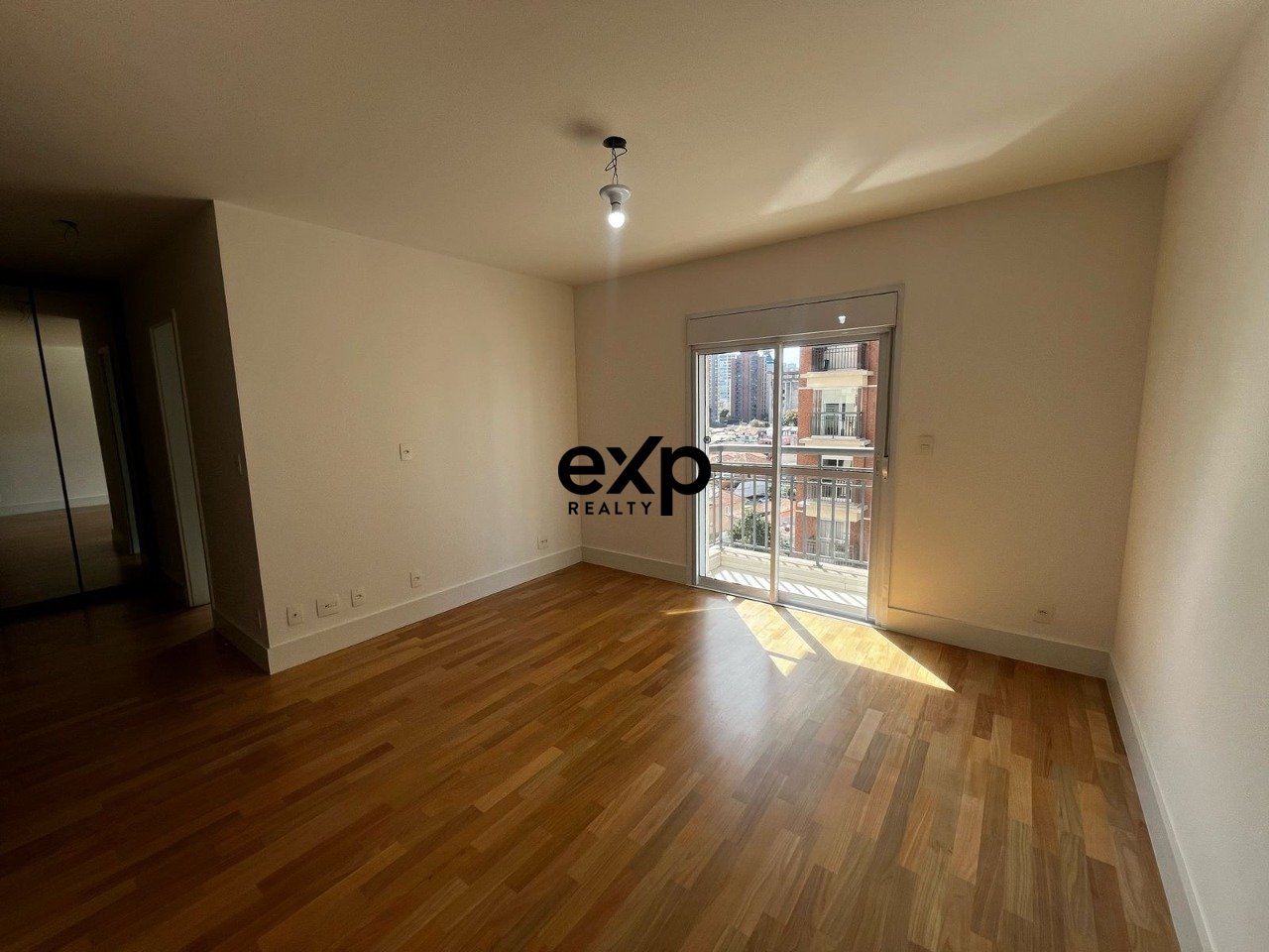 Luxuoso Apartamento à Venda na Vila Mariana em São Paulo