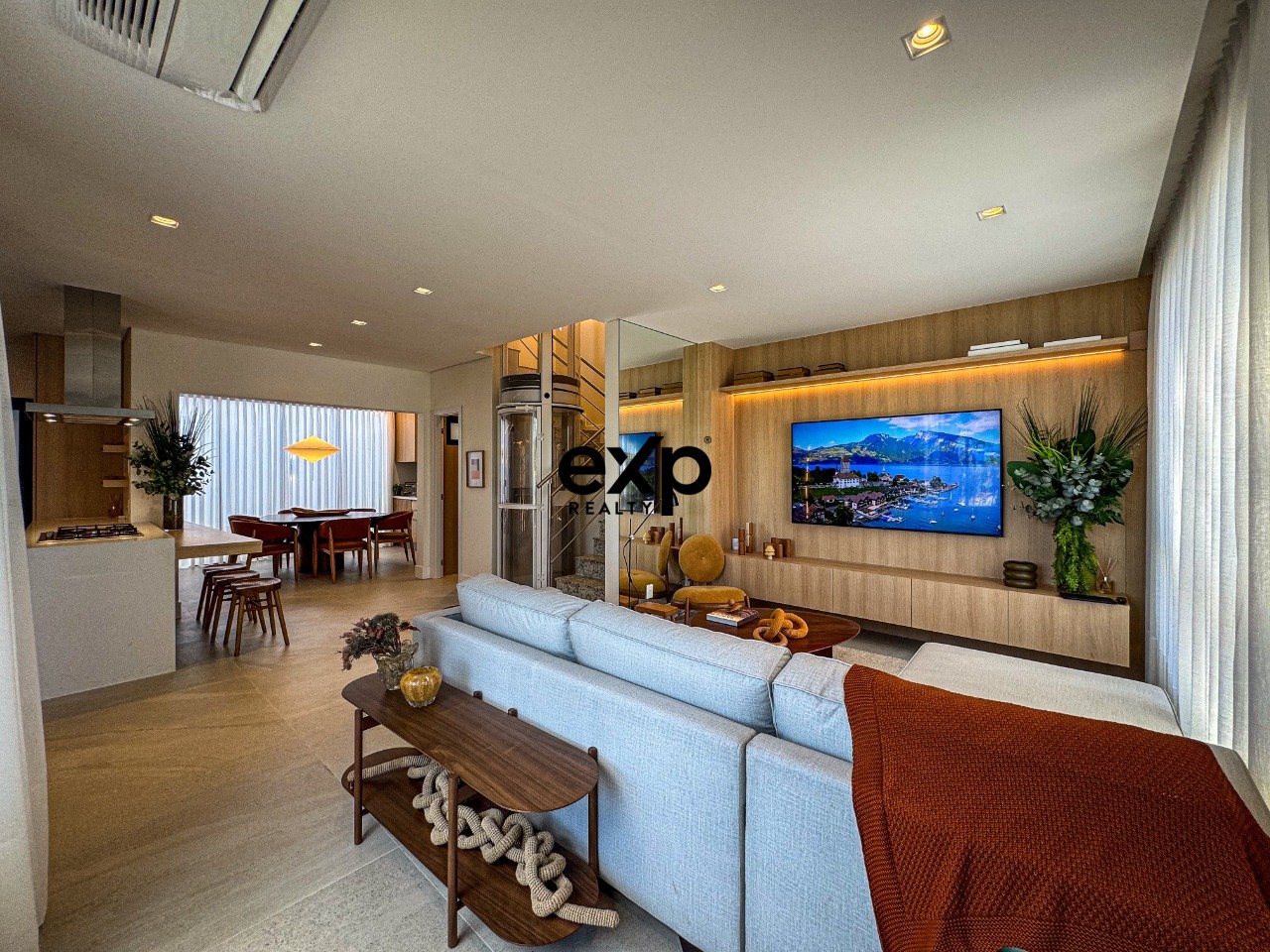 Lausanne Residence - Casas com Elevador, Natureza e Lazer de Clube, 208m2