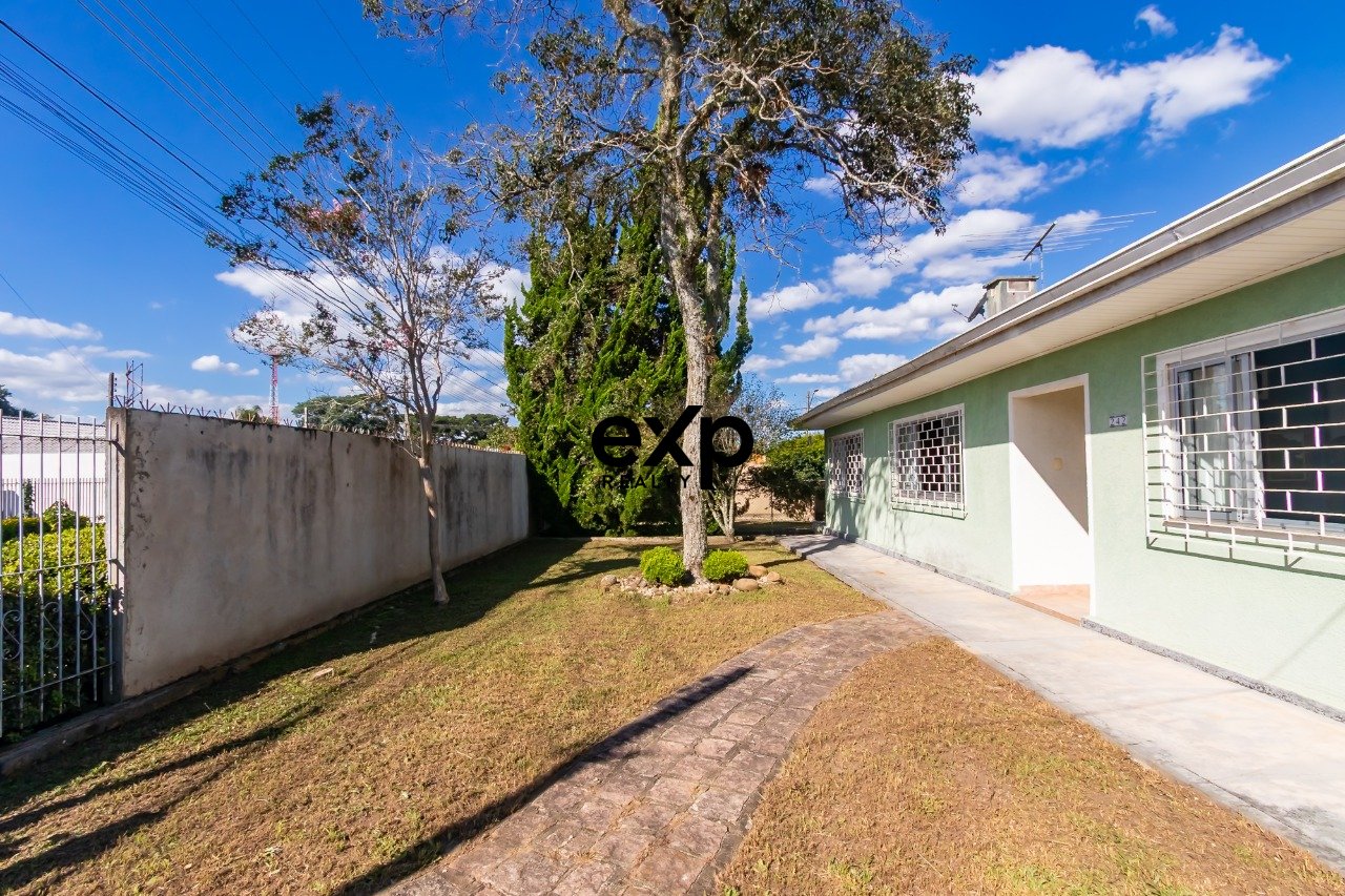 Casa à venda em Curitiba, Joaquim Fressato 242 São Braz Curitiba 82300-630, 139 m²