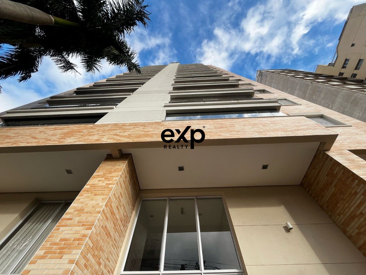 Apartamento 3 quartos na Vila Mariana a 550m do metrô Ana Rosa