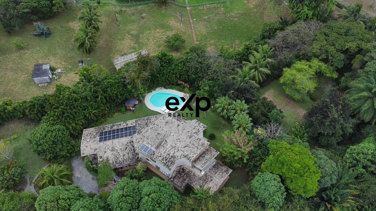 Casa á venda em Laudo de Freitas BA Encontro das Águas