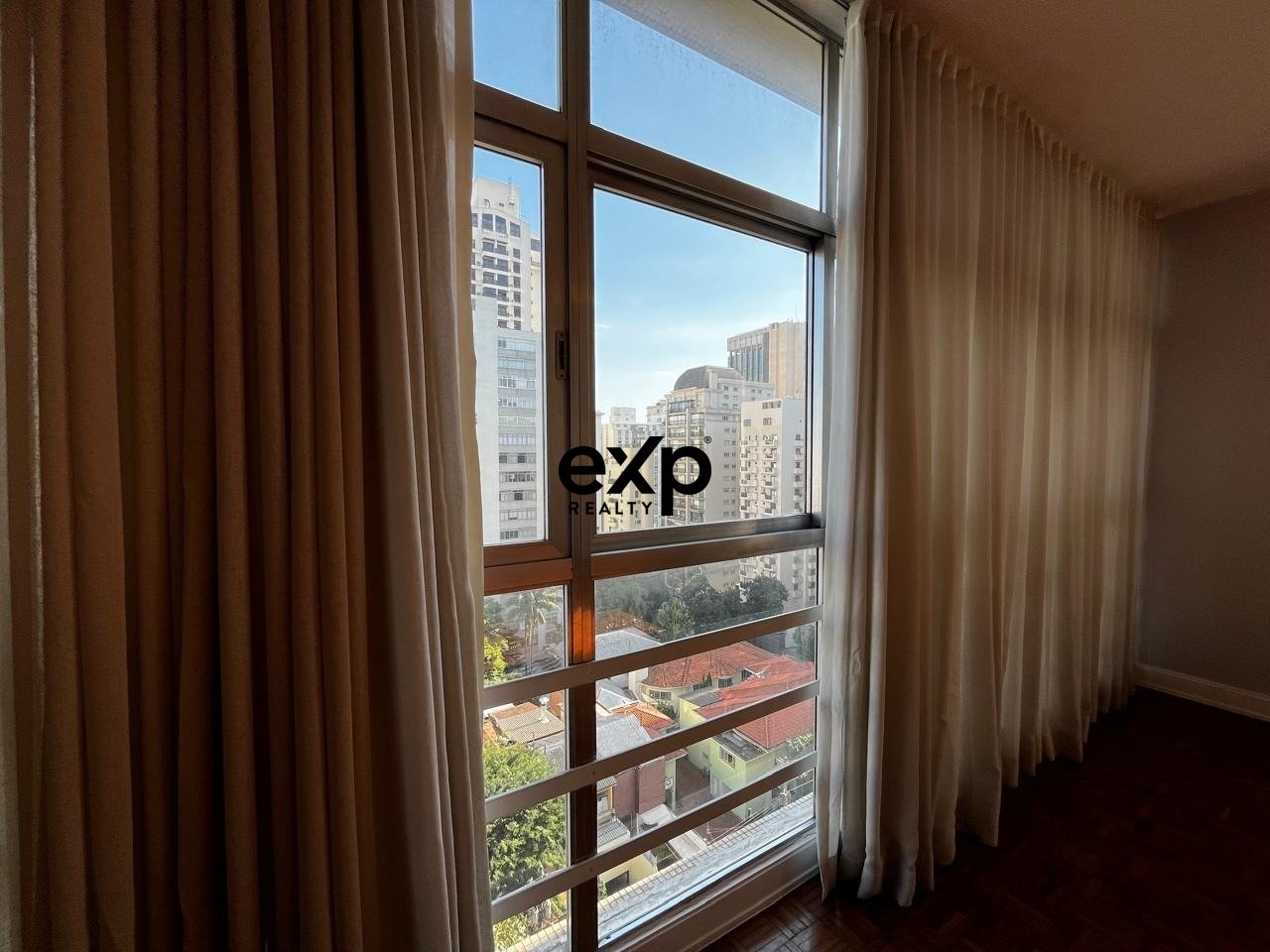 Apartamento Reformado  no Jardim Paulista