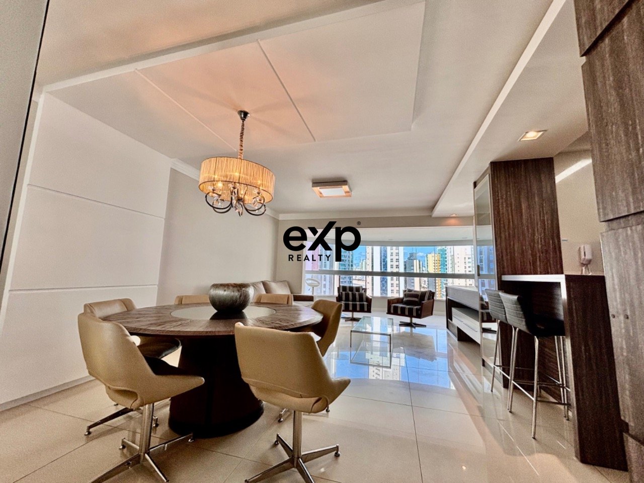 Apartamento à venda em Balneário Camboriú, Rua Joao Francisco dos Santos 20 Pioneiros Balneário Camboriú 88331-120, 257 m²