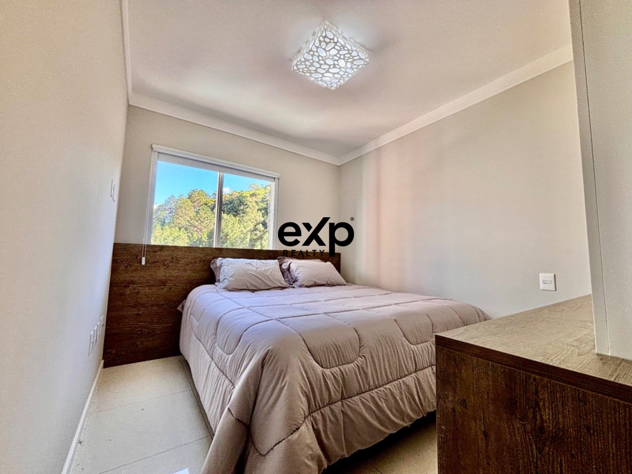 APARTAMENTO, 3 SUITES , VISTA RODA GIGANTE EM BALNEARIO CAMBORIU