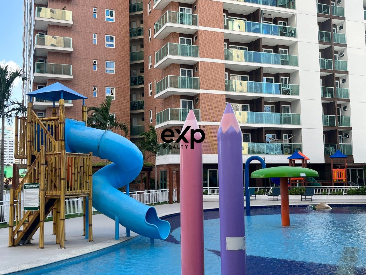 Apartamento 3 Suítes à Venda Condomínio Green Garden Papicu