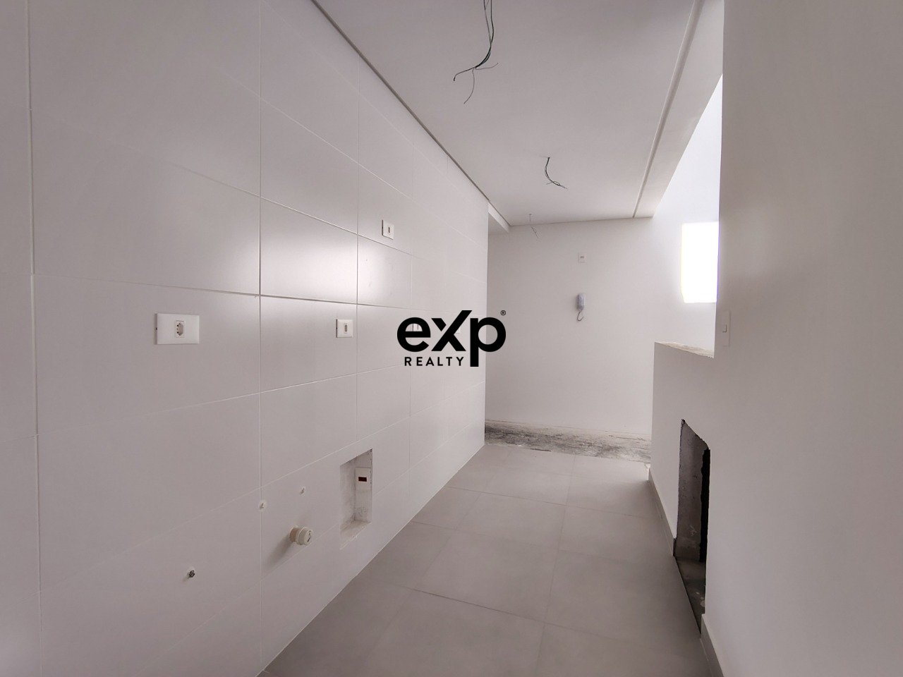 Cobertura duplex com 3 quartos no Bacacheri