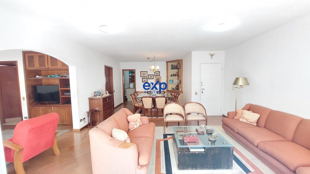 Apartamento à venda em São Paulo, Rouxinol 900 Moema São Paulo 04516-001, 158 m²