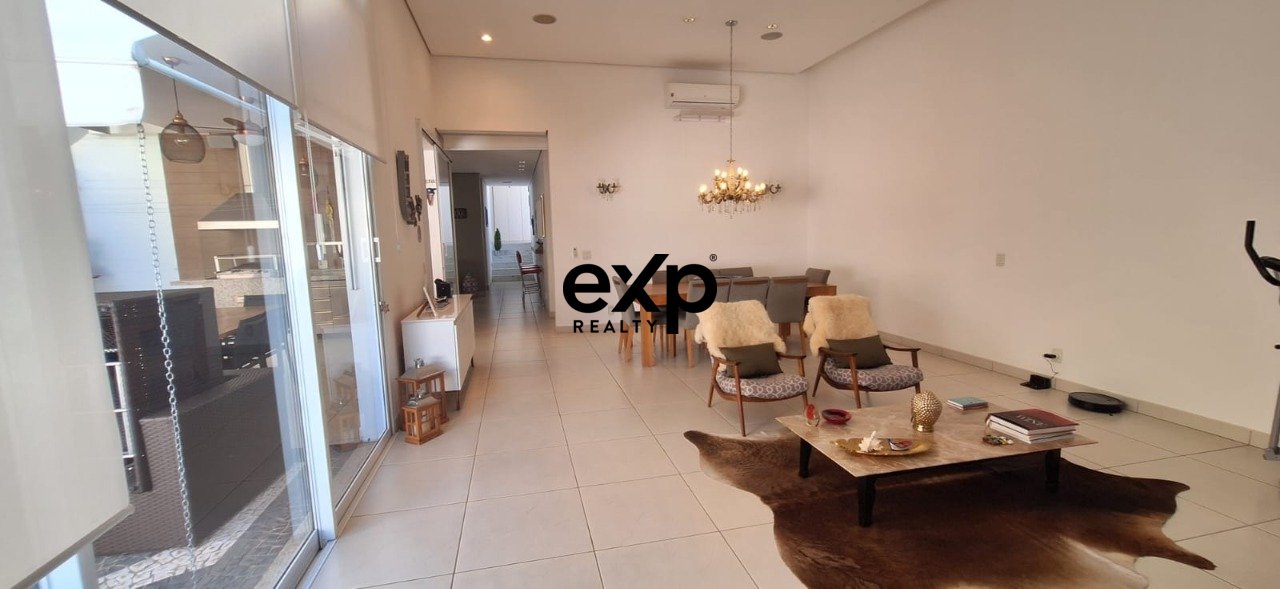 Casa em Condomínio à venda em Valinhos, Rua Alvarado Bertagnholi 1034 Jardim Monte Verde Valinhos 13275-054, 300 m²