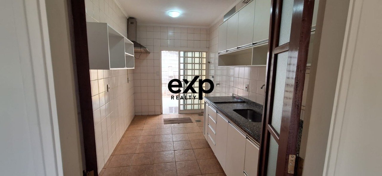 Casa em Condomínio à venda em Valinhos, R. José de Oliveira 50 Paiquerê Valinhos 13271-653, 120 m²