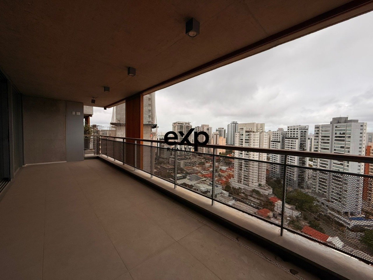 Apartamento Brooklin 167m² - VISTA LIVRE