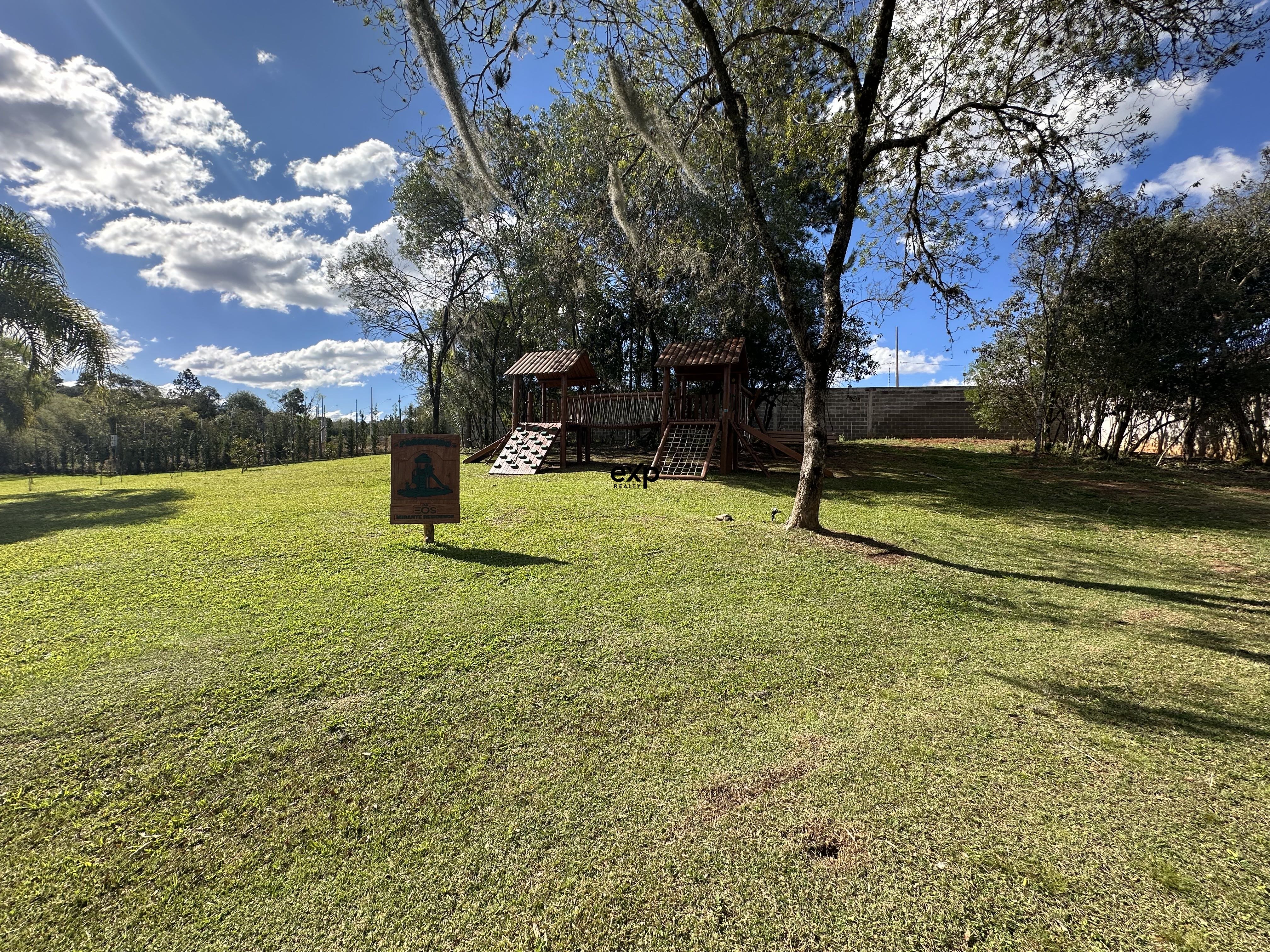 Casa em Condomínio à venda em Ponta Grossa, Eduardo Burgardt 708 Contorno Ponta Grossa 84060-172, 200 m²