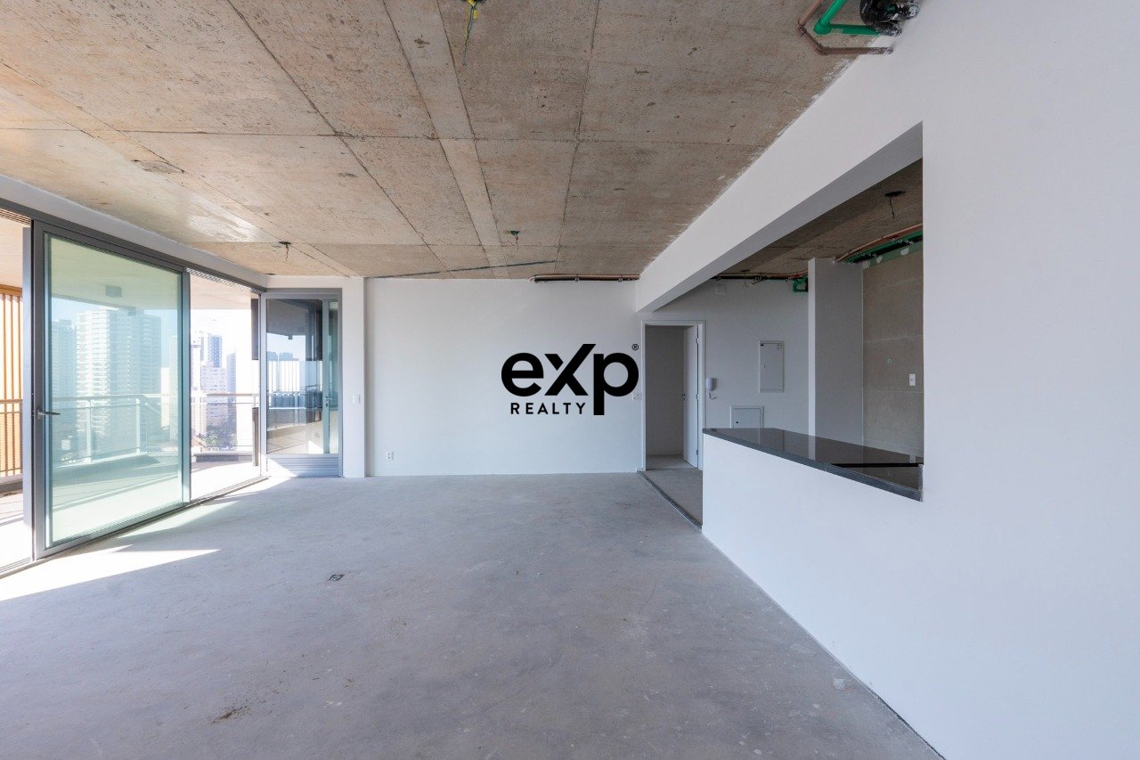 Apartamento á venda 195m²