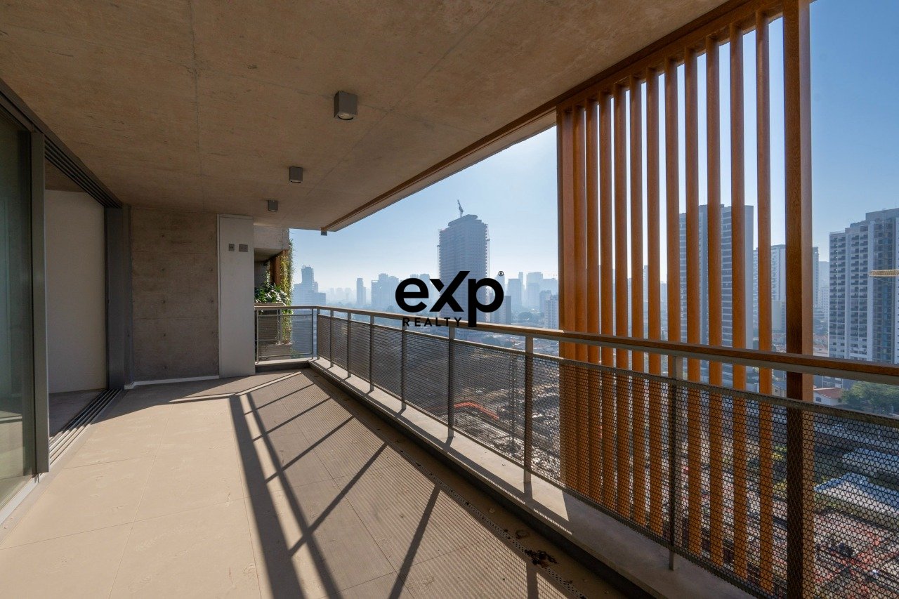 Apartamento á venda 195m²
