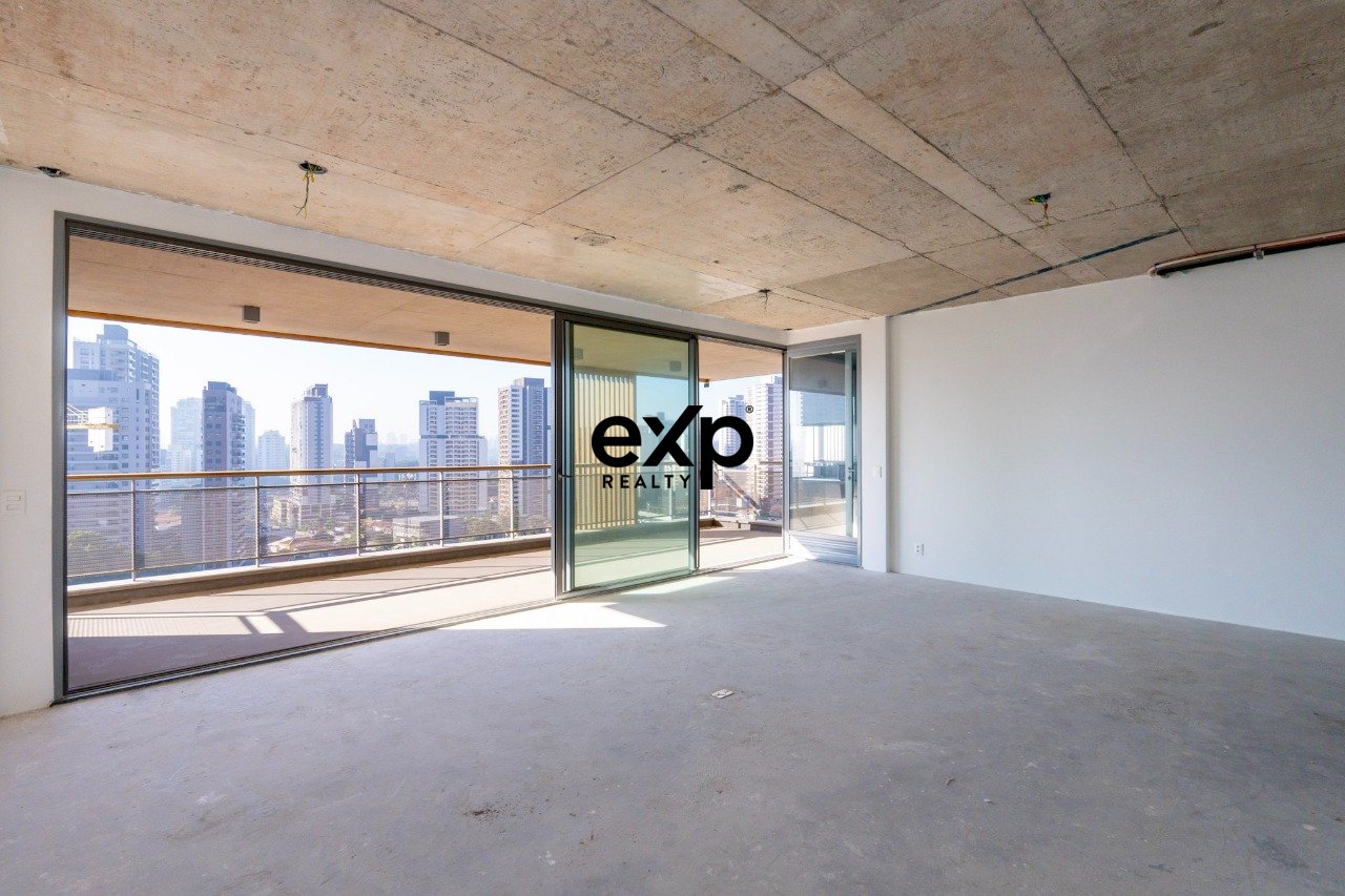 Apartamento á venda 195m²