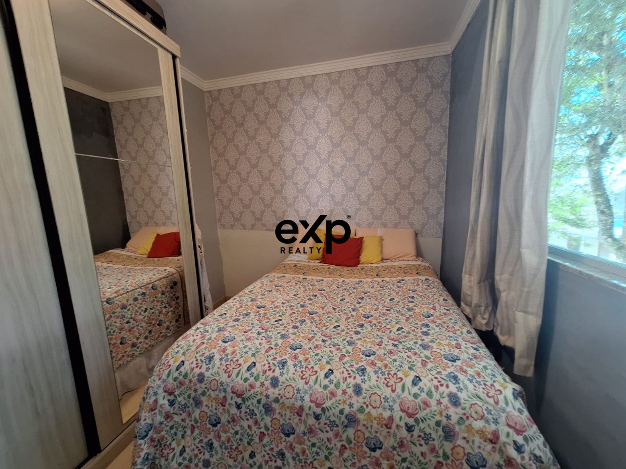 Apartamento para Venda no Centro de São José dos Pinhais / PR
