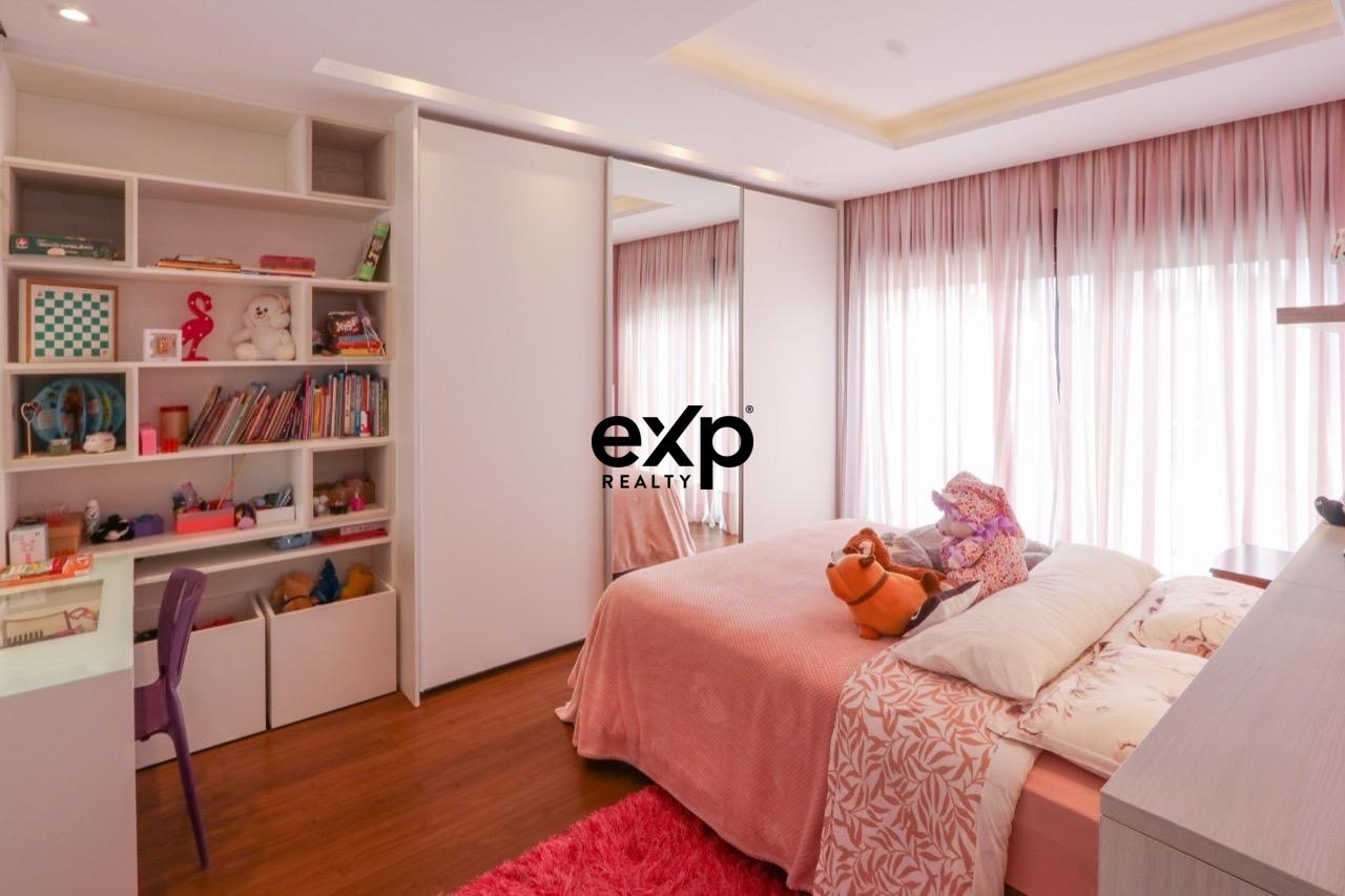 Casa em Condomínio à venda 675m no Reserva Camboriu - SC