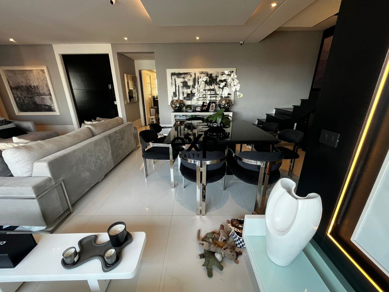 Cobertura Duplex 315 m com vista livre incrível para a Ponte Estaiada-aceita permuta por Cobertura maior