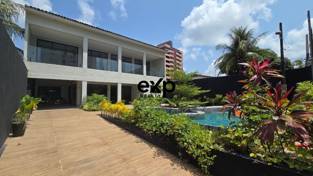 Casa com 7 dormitórios no Poço - Cabedelo, PB
