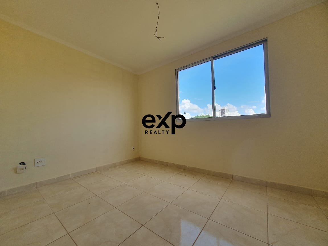 QR 406 - Samambaia Norte apartamento 3 quartos