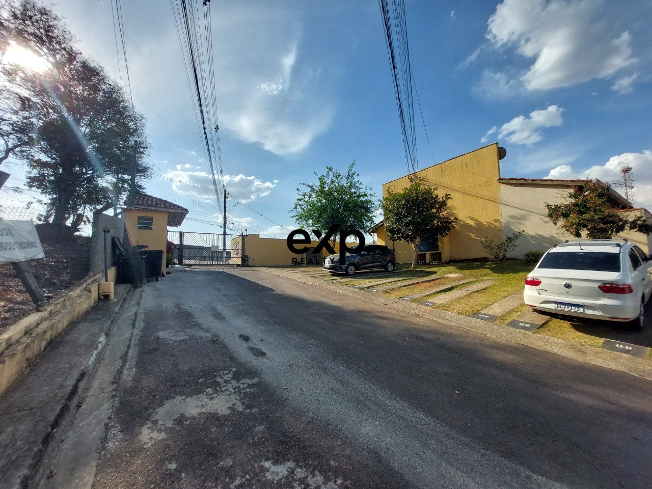Casa à venda em Atibaia, Fazenda Nova União 85 Jardim Colonial Atibaia 12948-511, 63 m²