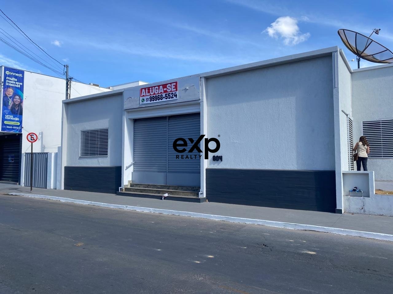 CASA COMERCIAL NA RUA DR ROCHA PEDRO LEOPOLDO
