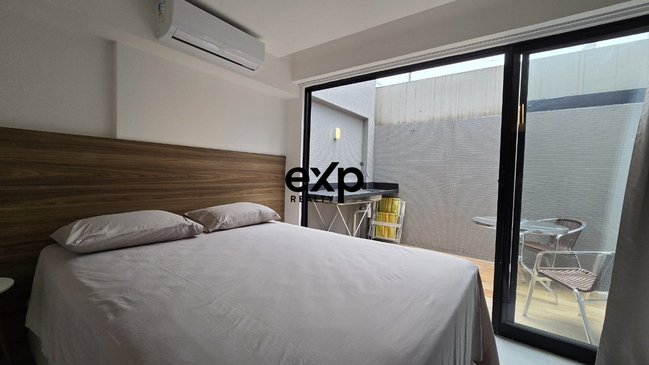 Vendo Flat Térreo Pé na Areia no Jardim Oceania em João Pessoa - PB