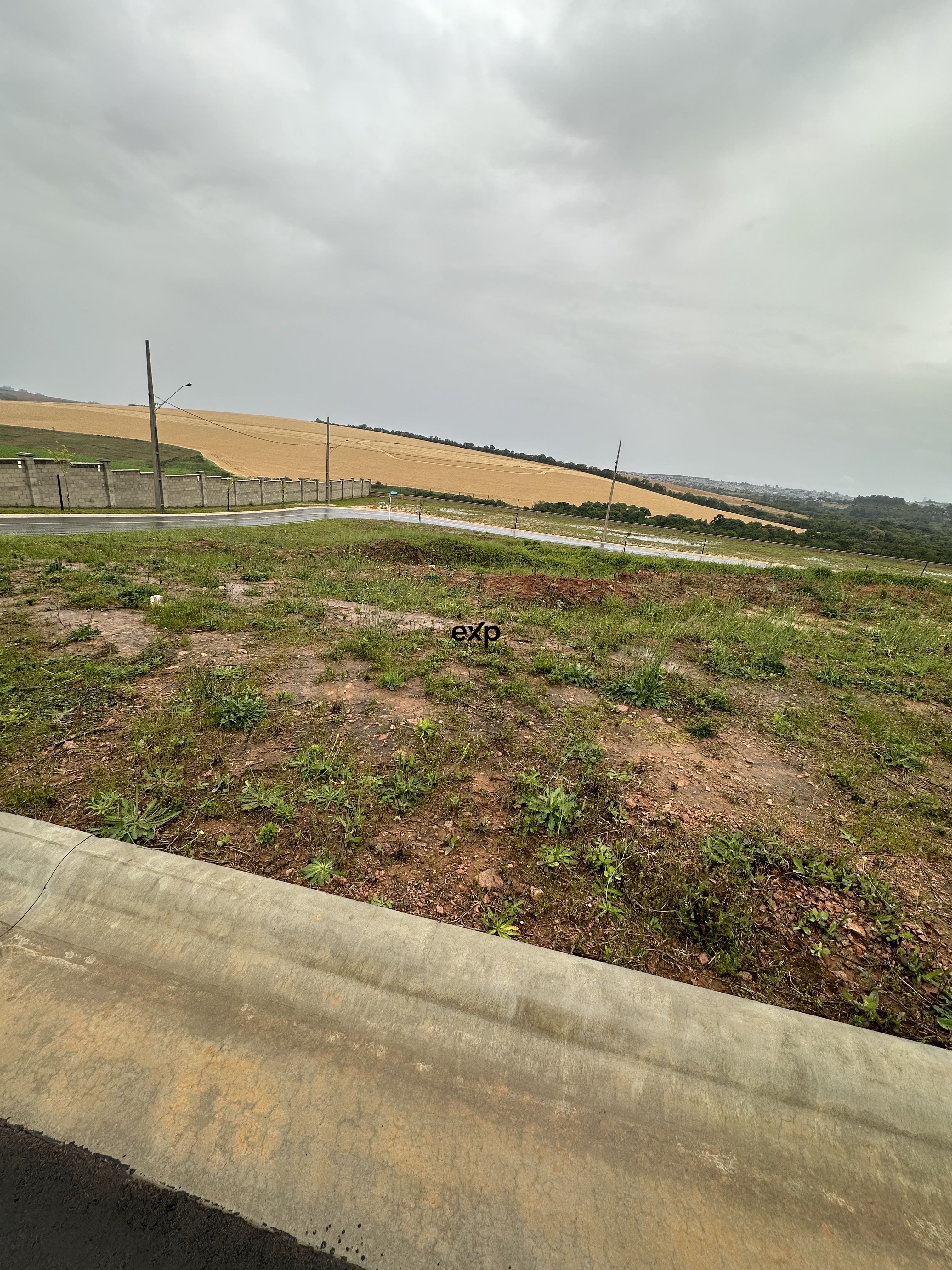Terreno à venda em Ponta Grossa, Cleia Baptista de Campos Melio 110 Jardim Carvalho Ponta Grossa 84017-328, 220 m²